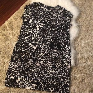 H&M Leopard T-shirt Style Shift Dress